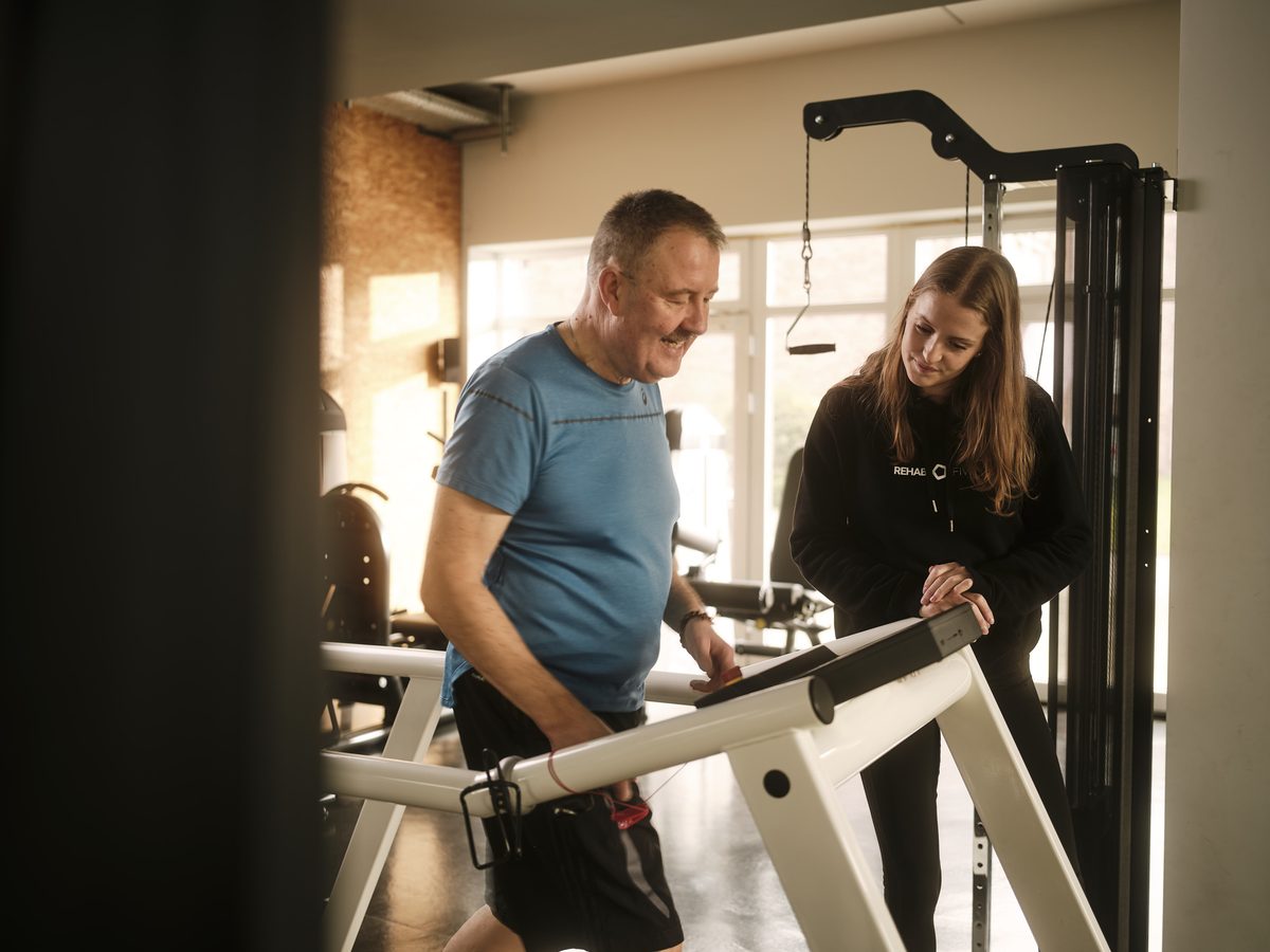 Läufer-Physiotherapie bei Rehab Five Münster — Lauftraining und Reha