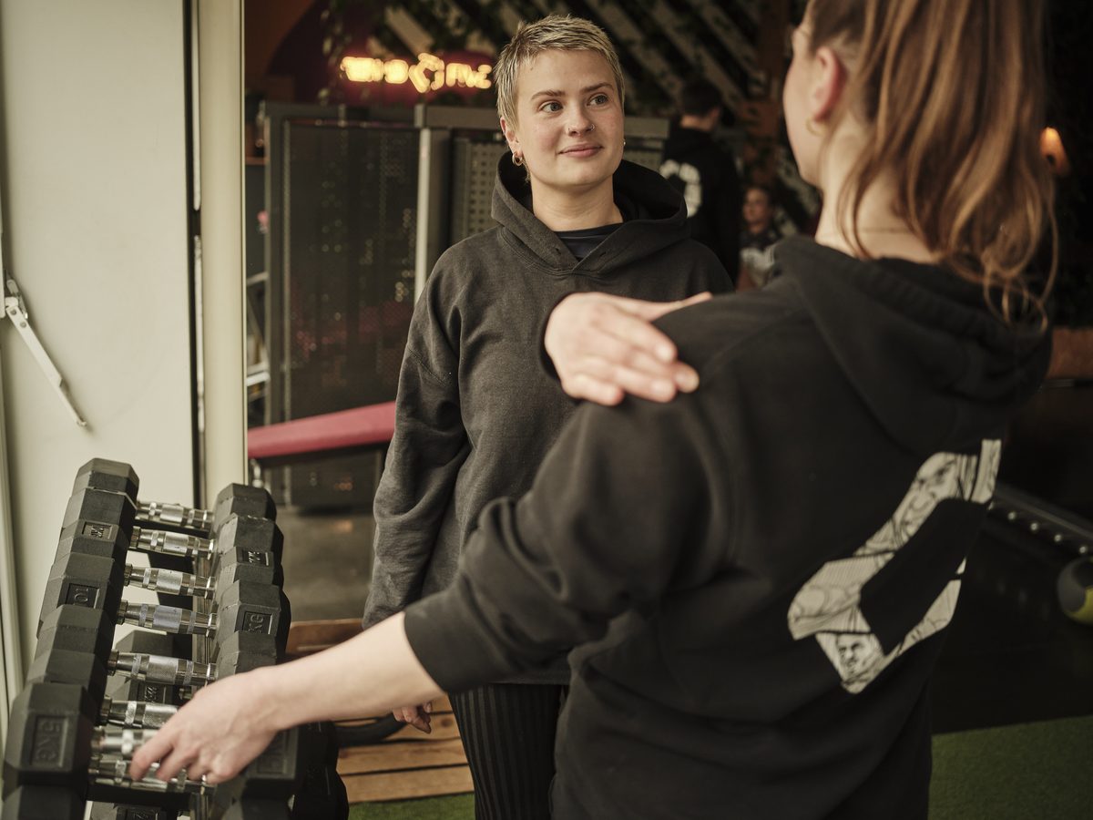 Manuelle Therapie bei Rehab Five Münster — präzise Mobilisation der Wirbelsäule